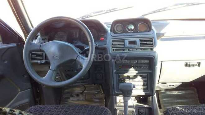 Mitsubishi Pajero 1993, 270,000 km - 2.5 л - Bakı