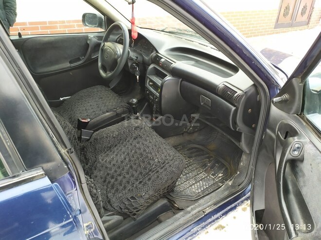 Opel Astra 1996, 30,000 km - 1.4 l - Quba