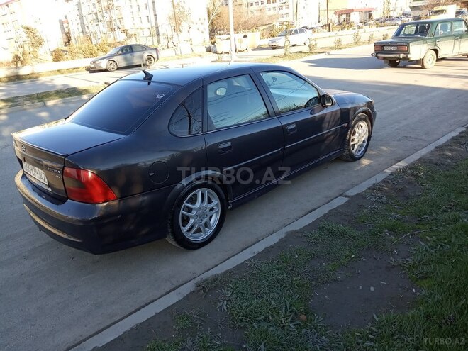 Opel Vectra 2000, 315,000 km - 1.6 л - Sumqayıt