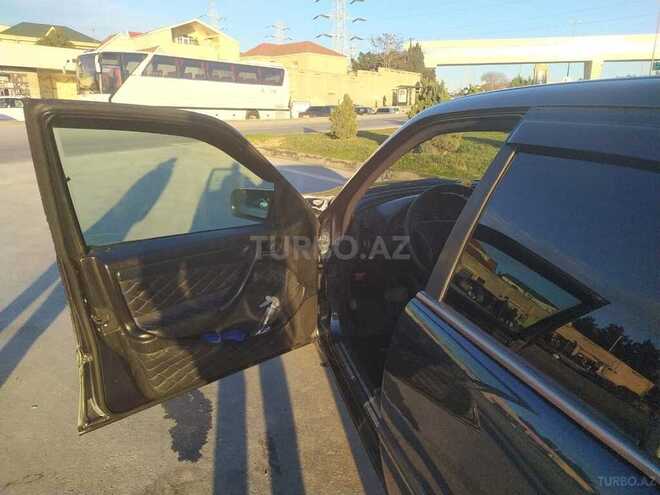 Mercedes C 200 1998, 255,000 km - 2.0 l - Bakı