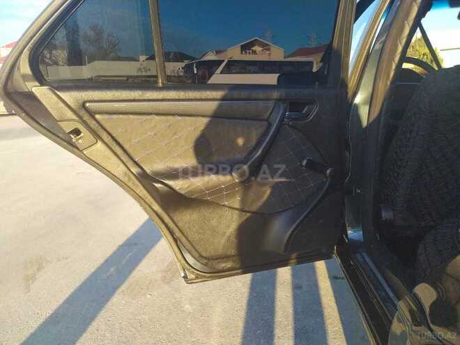 Mercedes C 200 1998, 255,000 km - 2.0 l - Bakı