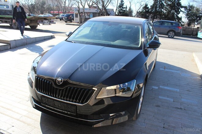 Skoda Superb 2019, 10 km - 1.4 l - Bakı