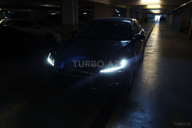 Skoda Superb 2019, 10 km - 1.4 l - Bakı
