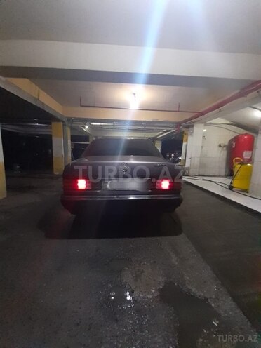 Mercedes 190 1990, 325,632 km - 2.0 l - Bakı