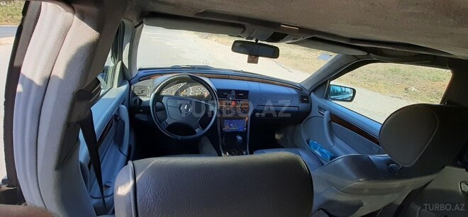 Mercedes C 230 1999, 268,536 km - 2.3 l - Bakı