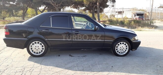 Mercedes C 230 1999, 268,536 km - 2.3 l - Bakı