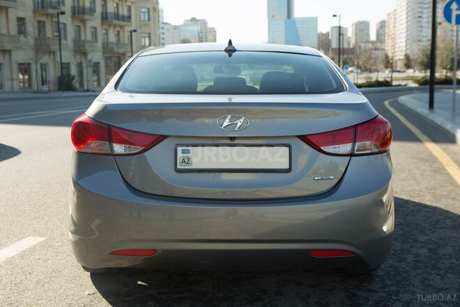 Hyundai Elantra 2011, 52,600 km - 1.8 l - Bakı