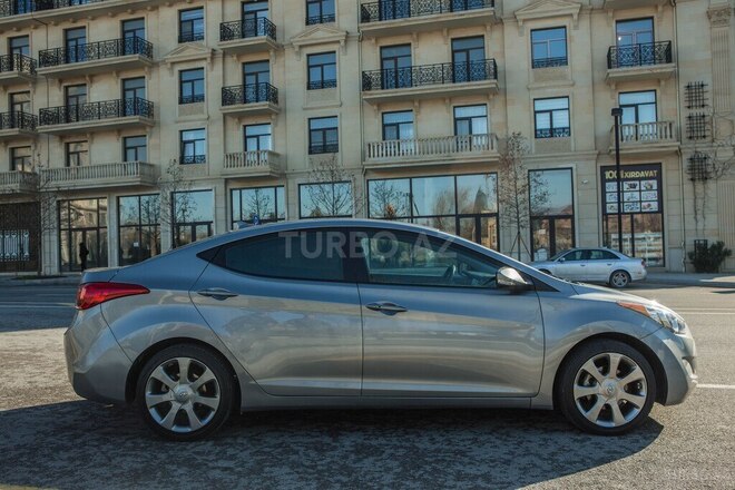 Hyundai Elantra 2011, 52,600 km - 1.8 l - Bakı