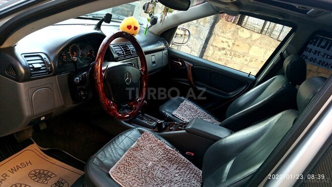 Mercedes ML 320 1999, 249,000 km - 3.2 l - Mingəçevir