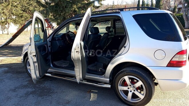 Mercedes ML 320 1999, 249,000 km - 3.2 l - Mingəçevir