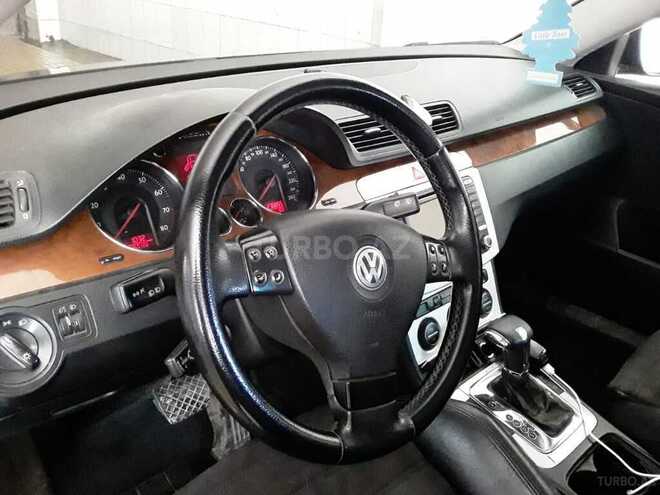 Volkswagen Passat 2007, 250,120 km - 3.2 л - Bakı