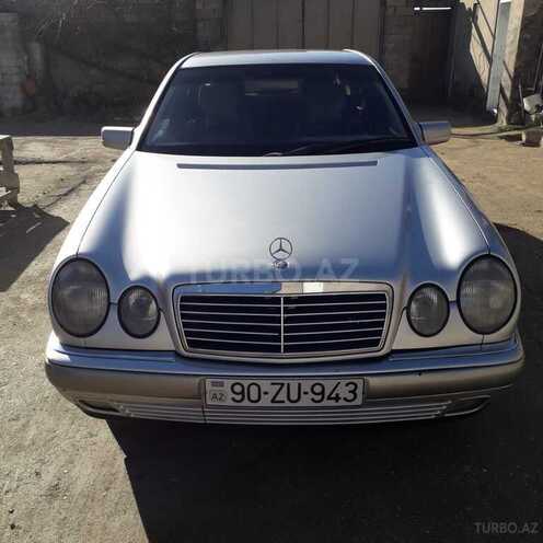 Mercedes E 200 1999, 184,523 km - 2.0 л - Bakı