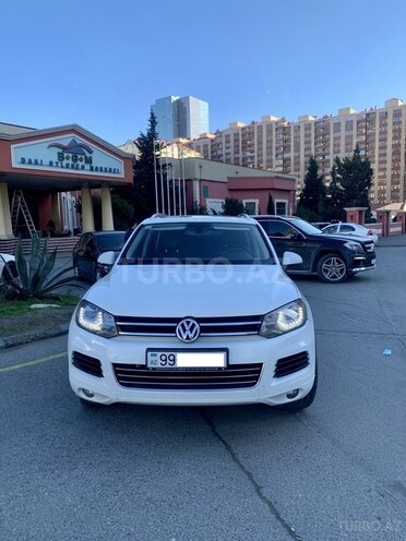 Volkswagen Touareg 2013, 77,000 km - 3.6 l - Bakı