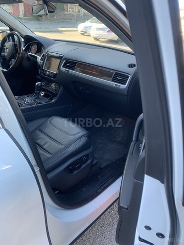 Volkswagen Touareg 2013, 77,000 km - 3.6 l - Bakı