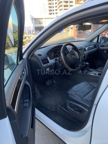 Volkswagen Touareg 2013, 77,000 km - 3.6 l - Bakı