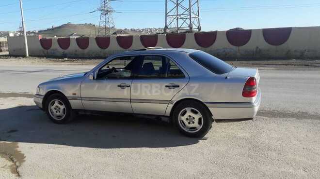 Mercedes C 200 1994, 300,000 km - 2.0 л - Bakı