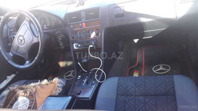 Mercedes C 200 1994, 300,000 km - 2.0 л - Bakı