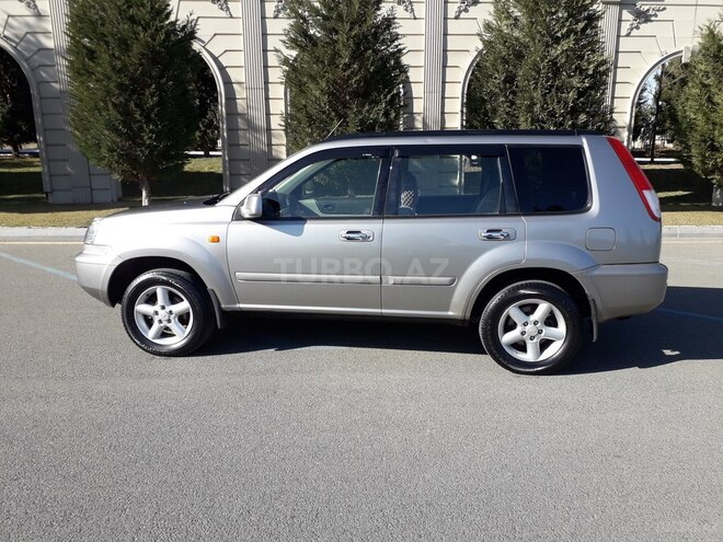Nissan X-Trail 2001, 226,000 km - 2.0 l - Bakı