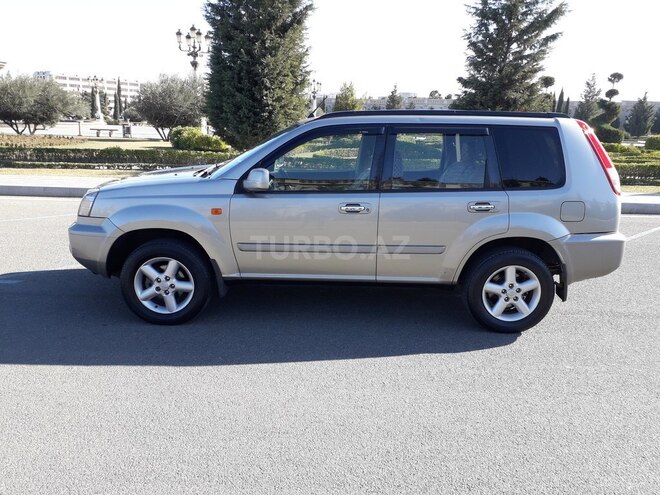 Nissan X-Trail 2001, 226,000 km - 2.0 l - Bakı