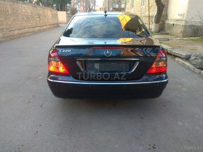 Mercedes E 220 2002, 330,000 km - 2.2 l - Xırdalan