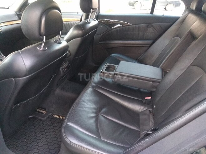 Mercedes E 220 2002, 330,000 km - 2.2 l - Xırdalan