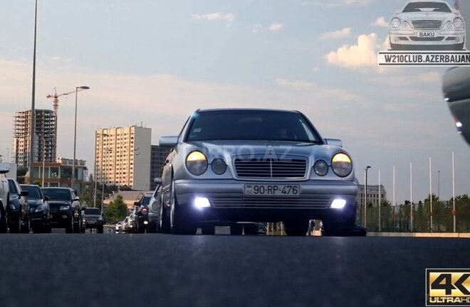 Mercedes E 240 1998, 411,673 km - 2.4 л - Bakı