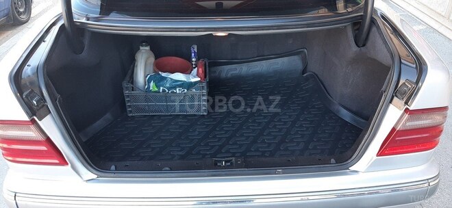 Mercedes E 220 2000, 352,800 km - 2.2 l - Bakı