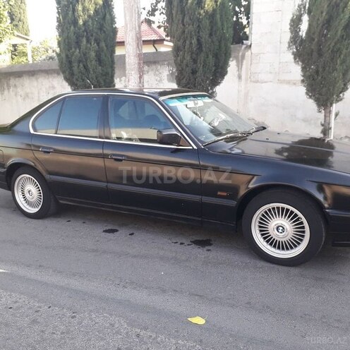 BMW  1991, 286,000 km - 2.4 l - Şəmkir