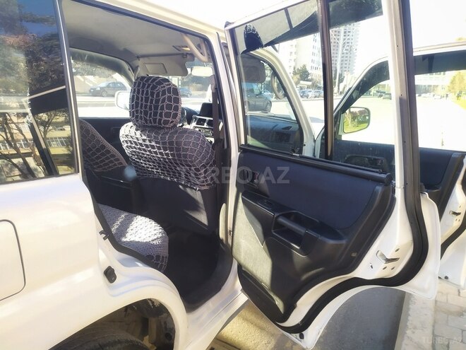 Mitsubishi Pajero io 2000, 270,000 km - 2.0 l - Bakı