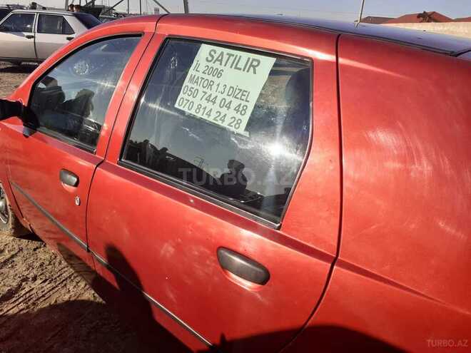 Fiat Punto 2006, 318,012 km - 0.1 l - Bakı