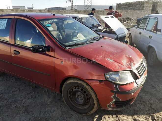Fiat Punto 2006, 318,012 km - 0.1 l - Bakı