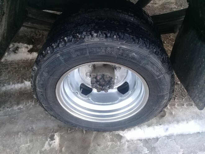 GAZ 3302-744 2000, 200,000 km - 2.4 l - Qusar