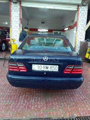 Mercedes E 230 1995, 486,000 km - 2.3 л - Bakı