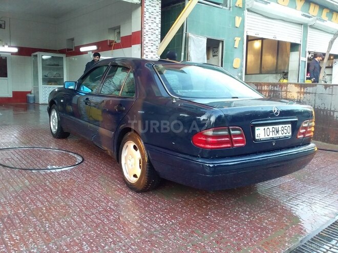 Mercedes E 230 1995, 486,000 km - 2.3 л - Bakı