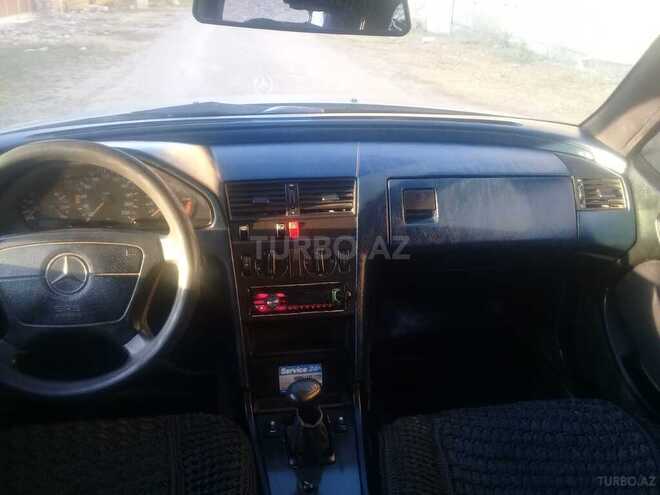 Mercedes C 220 1994, 255,000 km - 2.2 l - İmişli