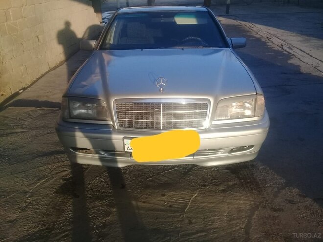 Mercedes C 220 1994, 255,000 km - 2.2 l - İmişli