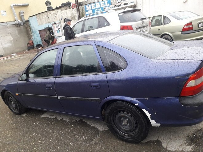 Opel Vectra 1996, 275,050 km - 1.6 l - Bakı