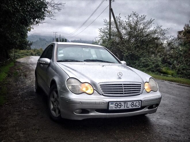 Mercedes C 240 2000, 449,000 km - 2.6 l - Bakı