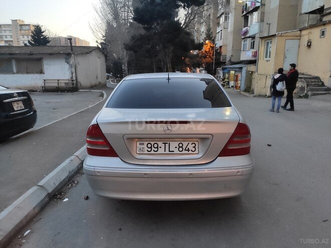 Mercedes C 240 2000, 449,000 km - 2.6 l - Bakı