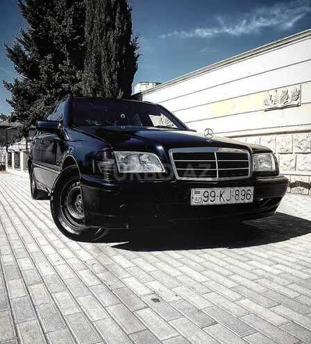 Mercedes C 180 1999, 600,000 km - 1.8 l - Salyan