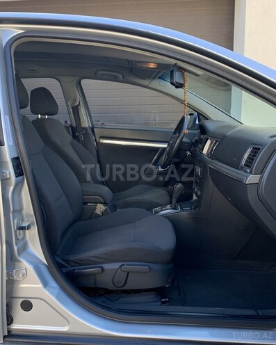 Opel Signum 2006, 260,000 km - 1.9 л - Bakı