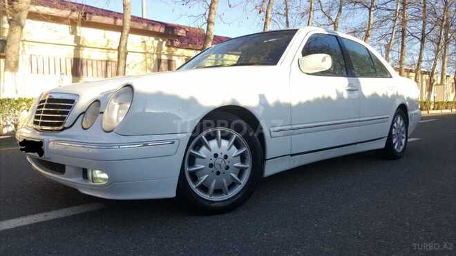 Mercedes E 240 2000, 236,000 km - 2.4 l - Bakı
