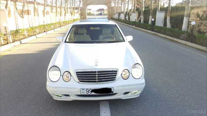 Mercedes E 240 2000, 236,000 km - 2.4 l - Bakı