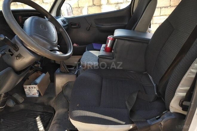 Toyota HiAce 2002, 400,000 km - 3.0 л - Bakı