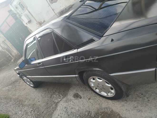 Mercedes 190 1991, 174,000 km - 1.8 л - Bakı