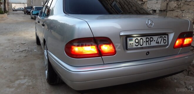 Mercedes E 240 1998, 411,673 km - 2.4 л - Bakı