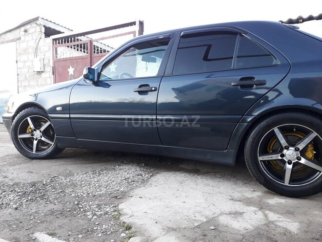 Mercedes C 200 1999, 354,000 km - 0.2 л - Şabran