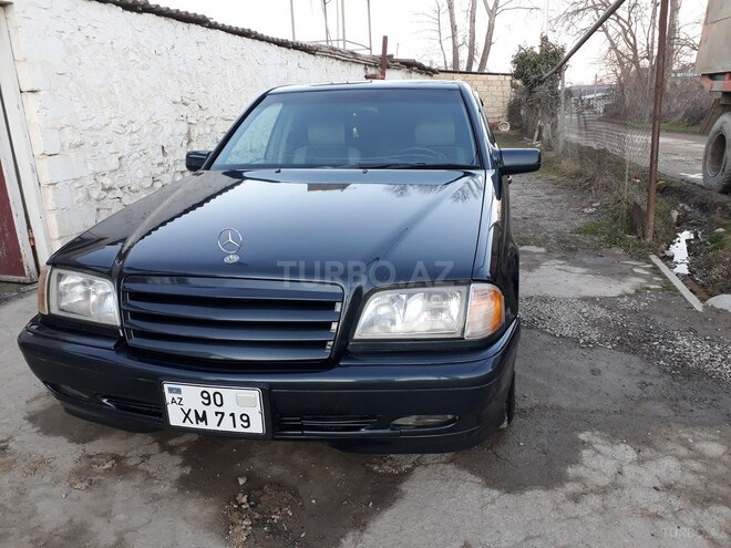 Mercedes C 200 1999, 354,000 km - 0.2 л - Şabran