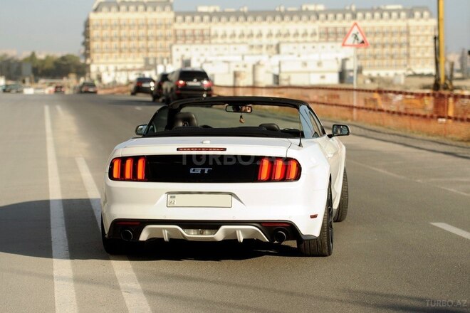 Ford Mustang 2015, 50,000 km - 2.3 l - Bakı