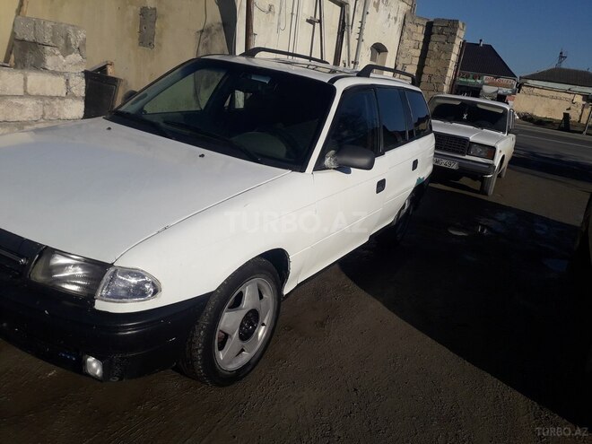 Opel Astra 1993, 456,000 km - 1.7 л - Bakı